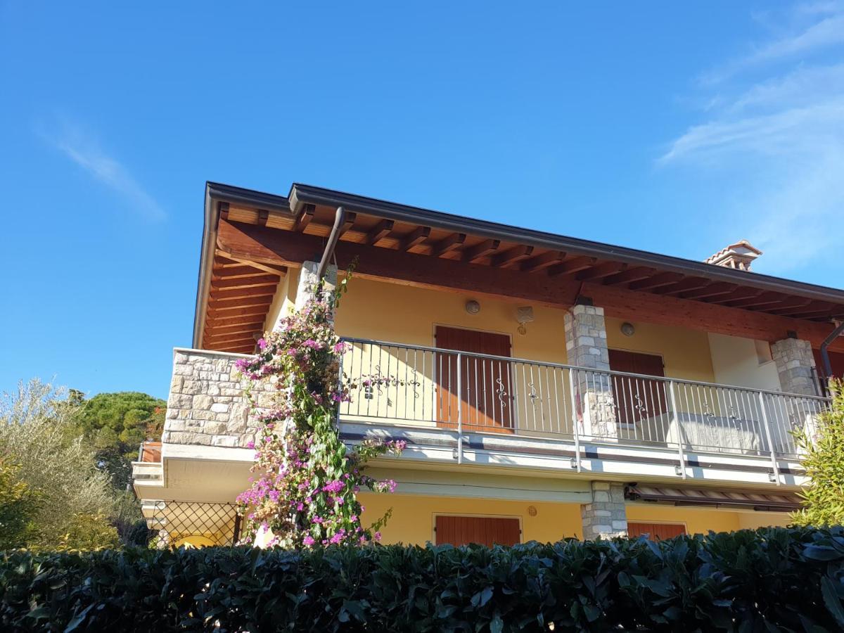 La Fenice Holiday Apartment Manerba del Garda Zewnętrze zdjęcie